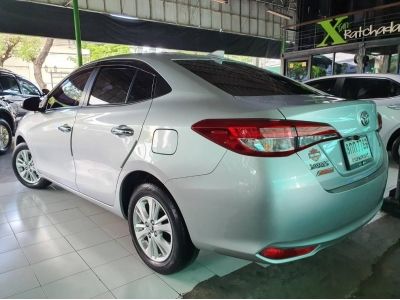 2017 Toyota Yaris Ativ 1.2 G รถเก๋ง 4 ประตู ฿385,000 รูปที่ 3